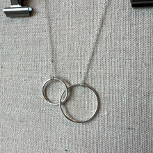 Load image into Gallery viewer, Joint Circle Necklace, Sterling Silver
