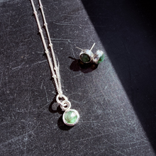 Load image into Gallery viewer, Sterling Silver Natural Emerald Necklace (6 mm Cabochon)

