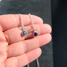 Load image into Gallery viewer, Sterling Silver Natural Sapphire Necklace (6 mm Cabochon)
