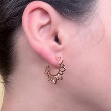 Load image into Gallery viewer, FlowerPost Earrings – Gold Plated
