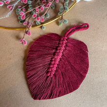 Load image into Gallery viewer, Macrame Wall Decor Leaf- Merlot
